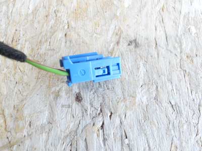 Mercedes Blue 2 Pin 2 Wire Connector 03754511284